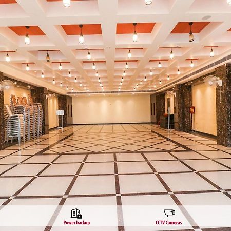 Oyo Flagship 69860 Mastana Palace Hotel Varanasi Exterior photo